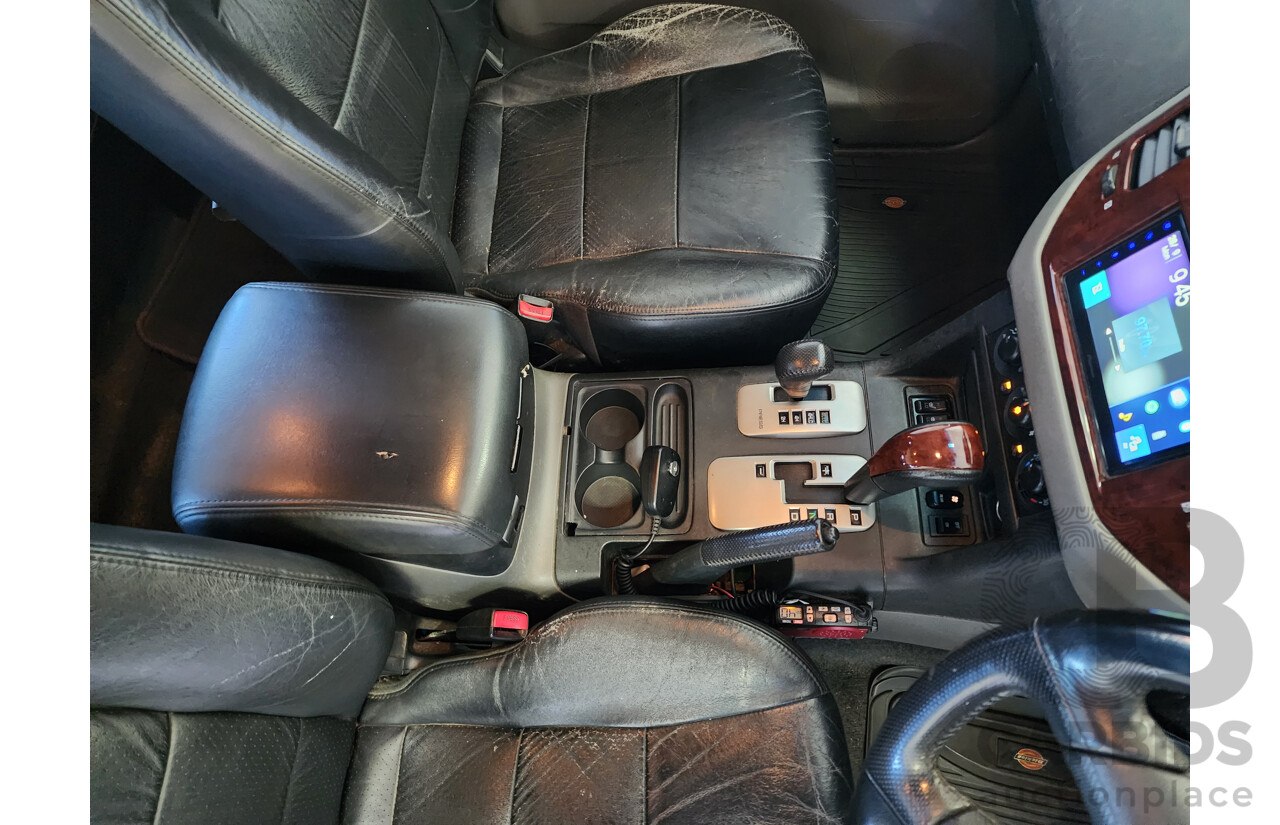 07/2004 Mitsubishi Pajero Exceed LWB (4x4) NP 4d Wagon Silver 3.8L