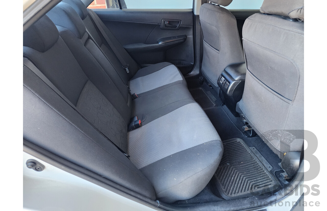 08/2013 Toyota Camry Altise ASV50R 4d Sedan White 2.5L