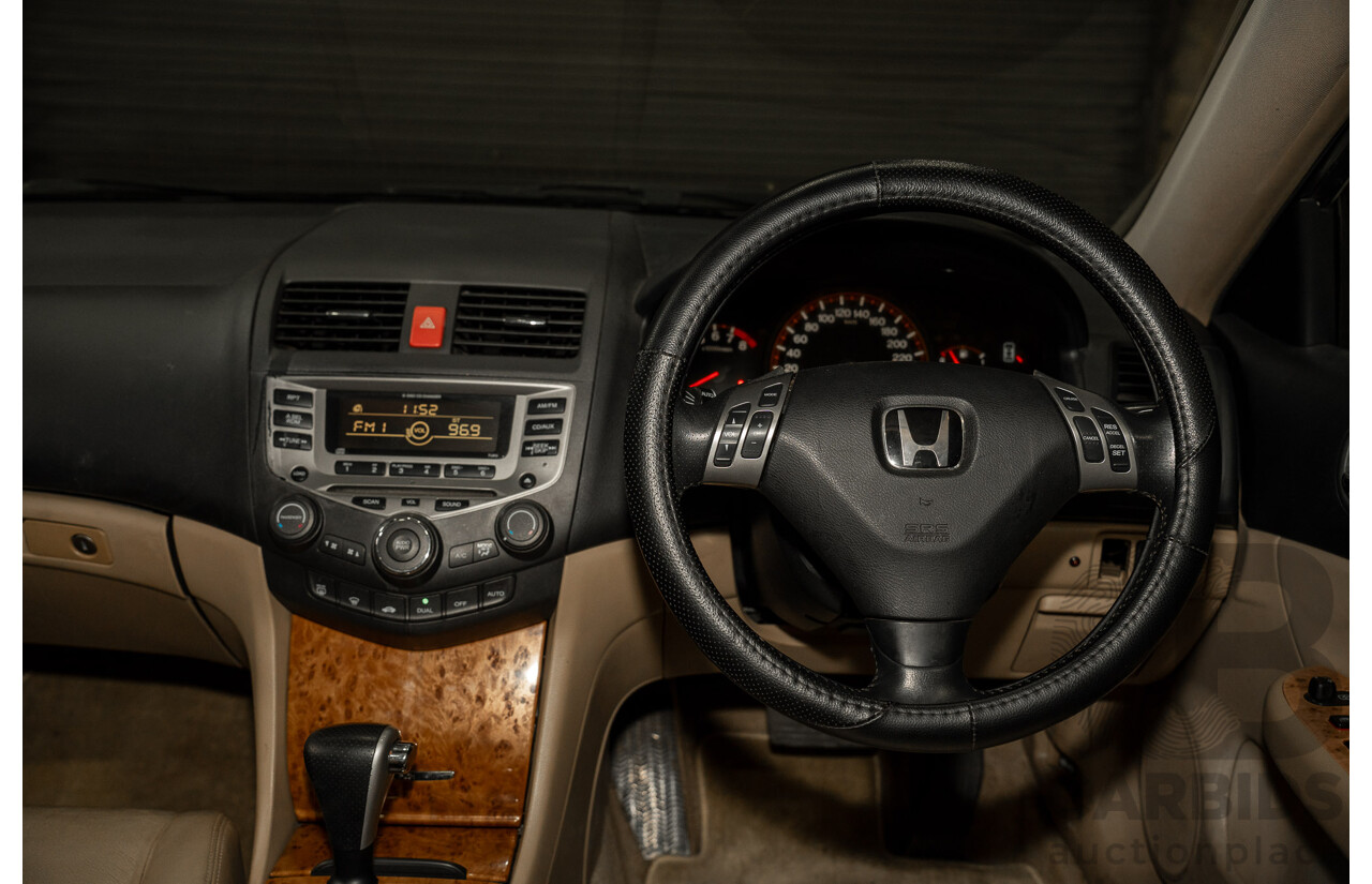 06/2005 Honda Accord Euro Luxury MY05 Upgrade 4d Sedan White 2.4L