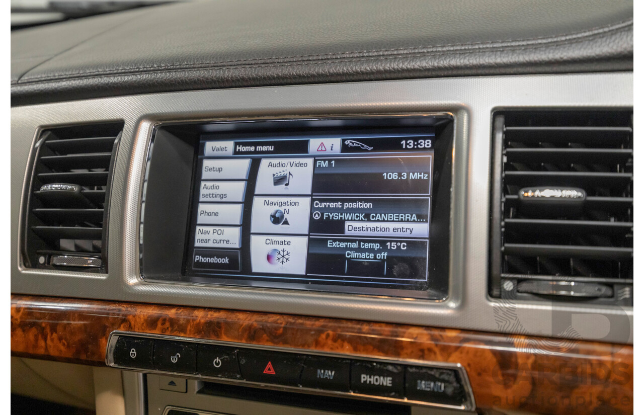 2013 Jaguar XF 2.0 Luxury MY13 4d Sedan Cashmere Gold Turbo 2.0L