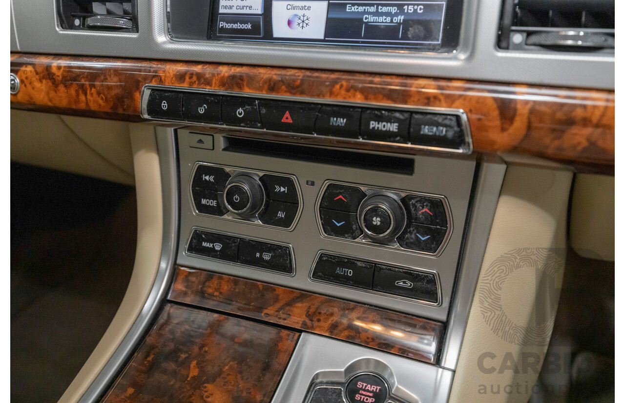 2013 Jaguar XF 2.0 Luxury MY13 4d Sedan Cashmere Gold Turbo 2.0L