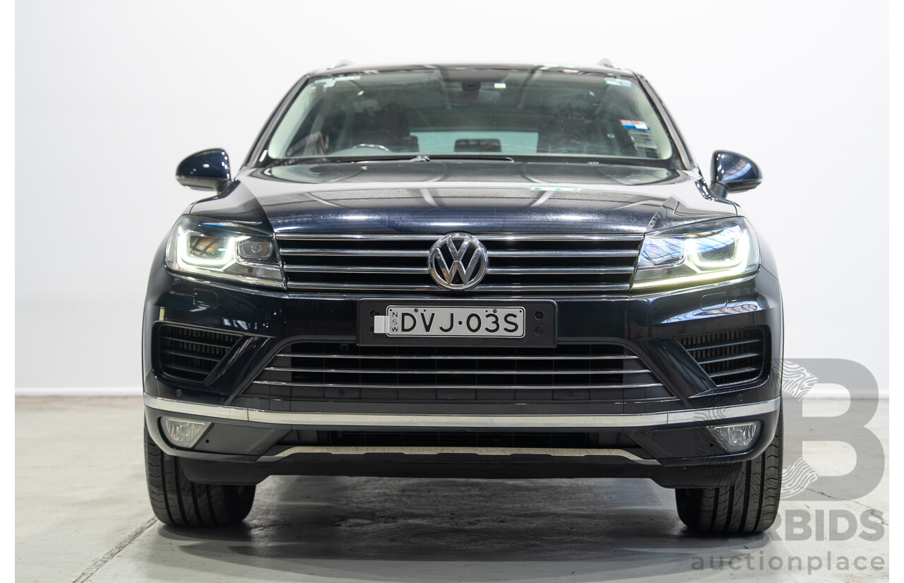 03/2018 Volkswagen Touareg 150 TDI Element 7P MY18 4d Wagon Blue Turbo Diesel 3.0L
