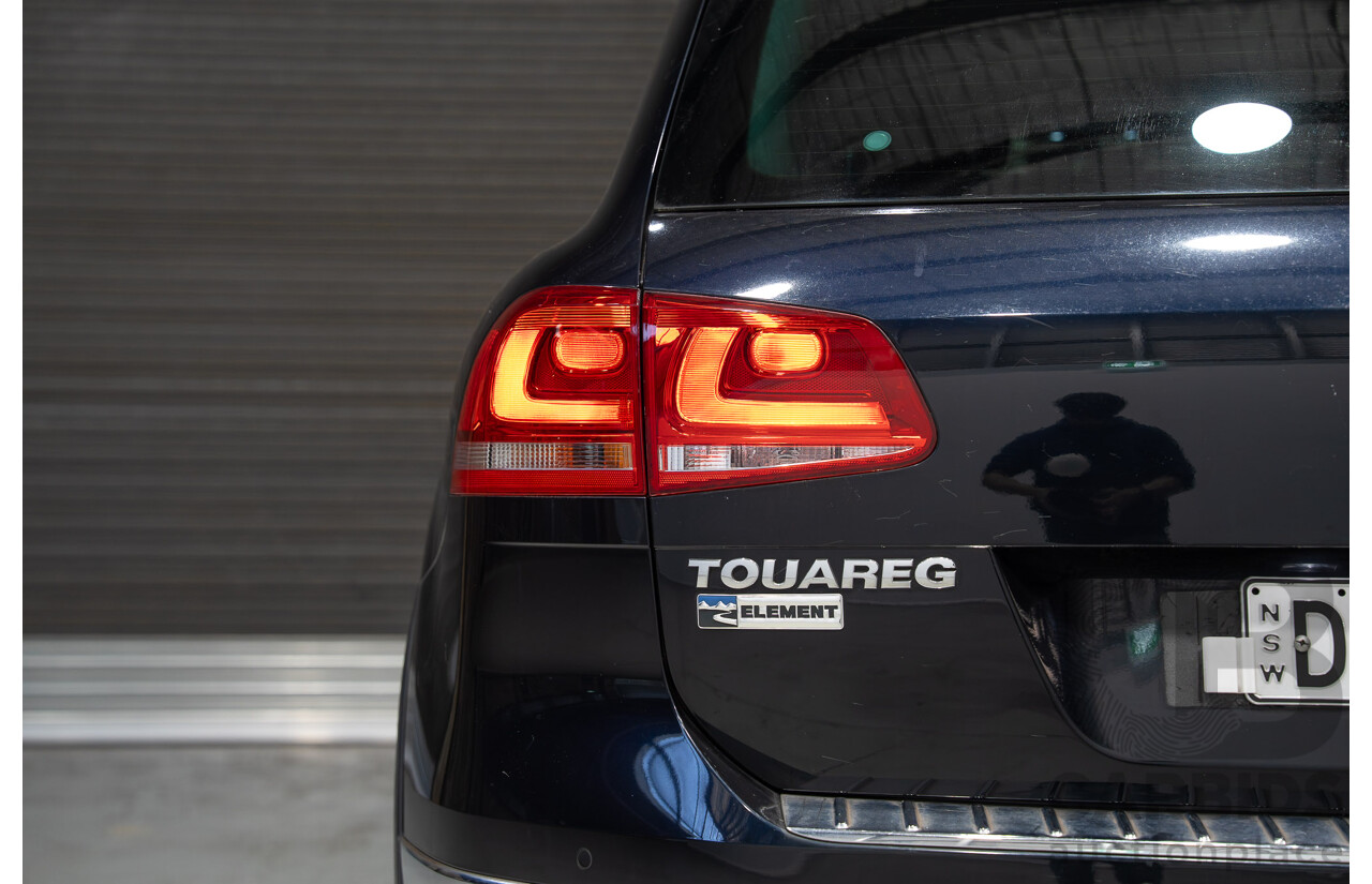 03/2018 Volkswagen Touareg 150 TDI Element 7P MY18 4d Wagon Blue Turbo Diesel 3.0L