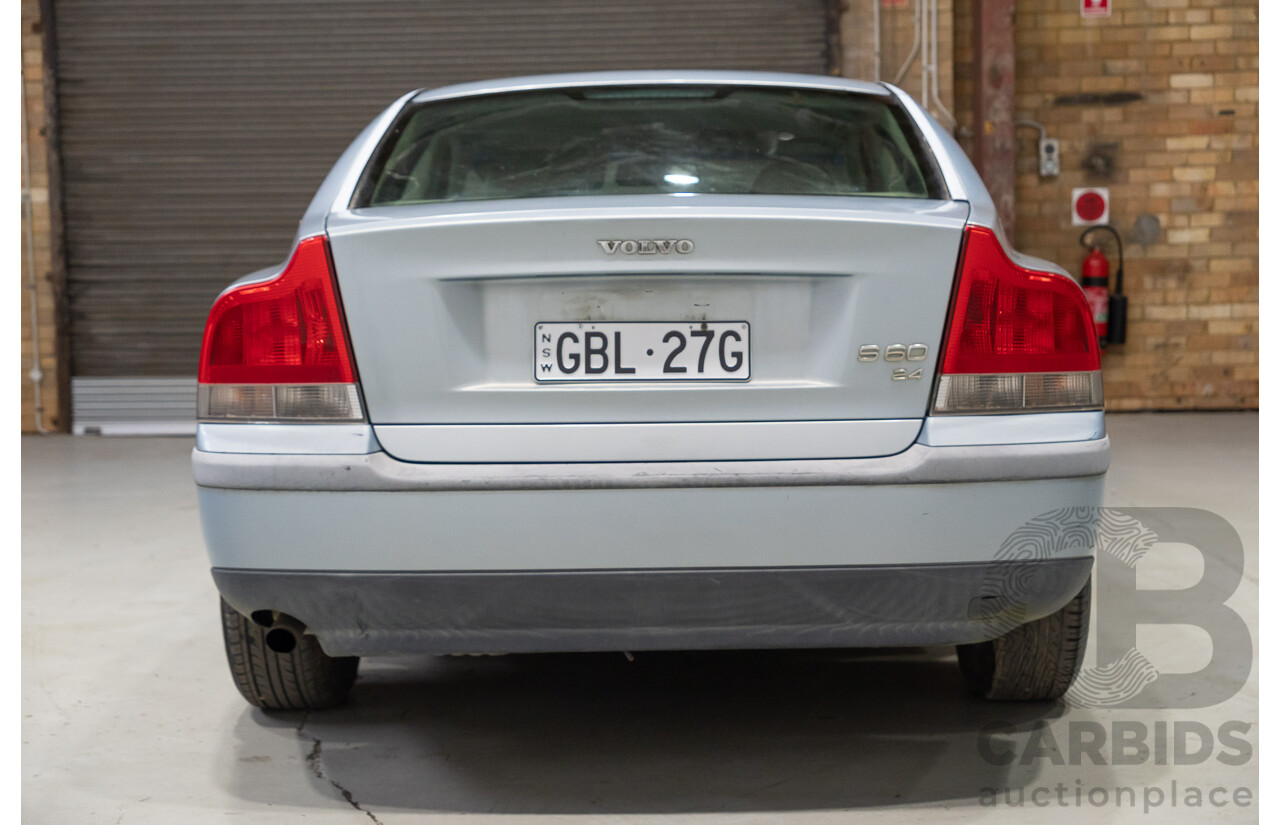 11/2002 Volvo S60 2.4 20v SE 4d Sedan Silver 2.4L