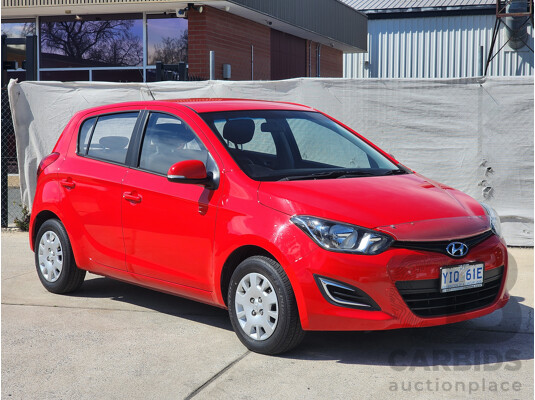 07/2014 Hyundai i20 Active PB MY14 5d Hatchback Red 1.4L
