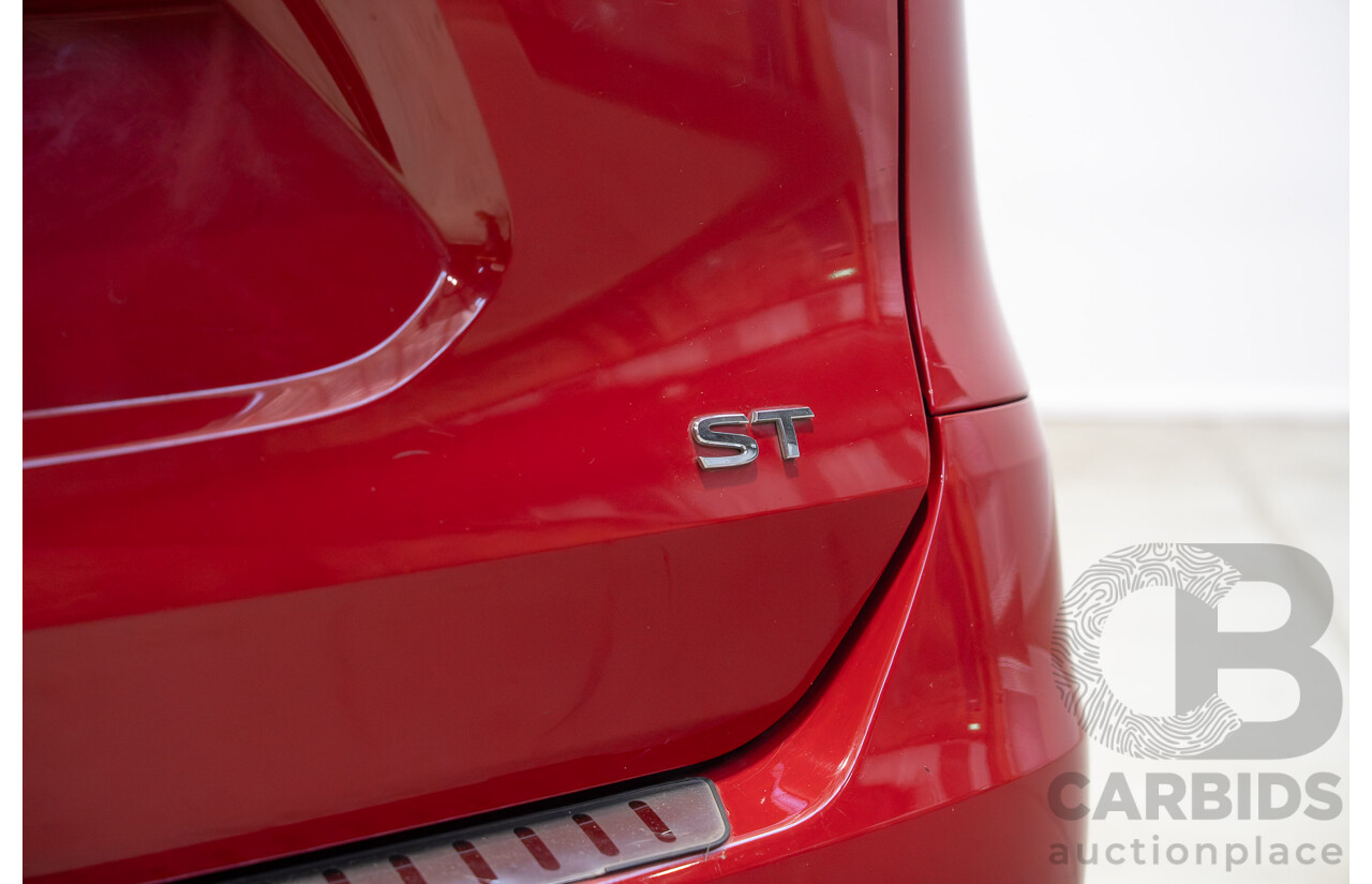 12/2016 Nissan X-Trail ST T32 4d Wagon Red 2.0L