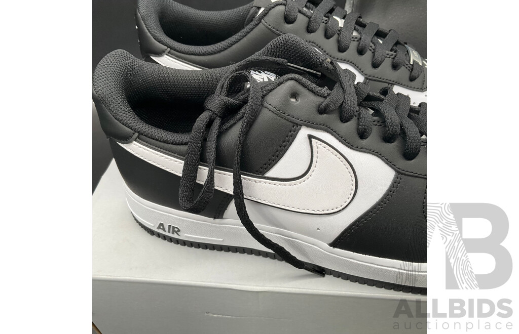 NIKE Air Force 1 '07 