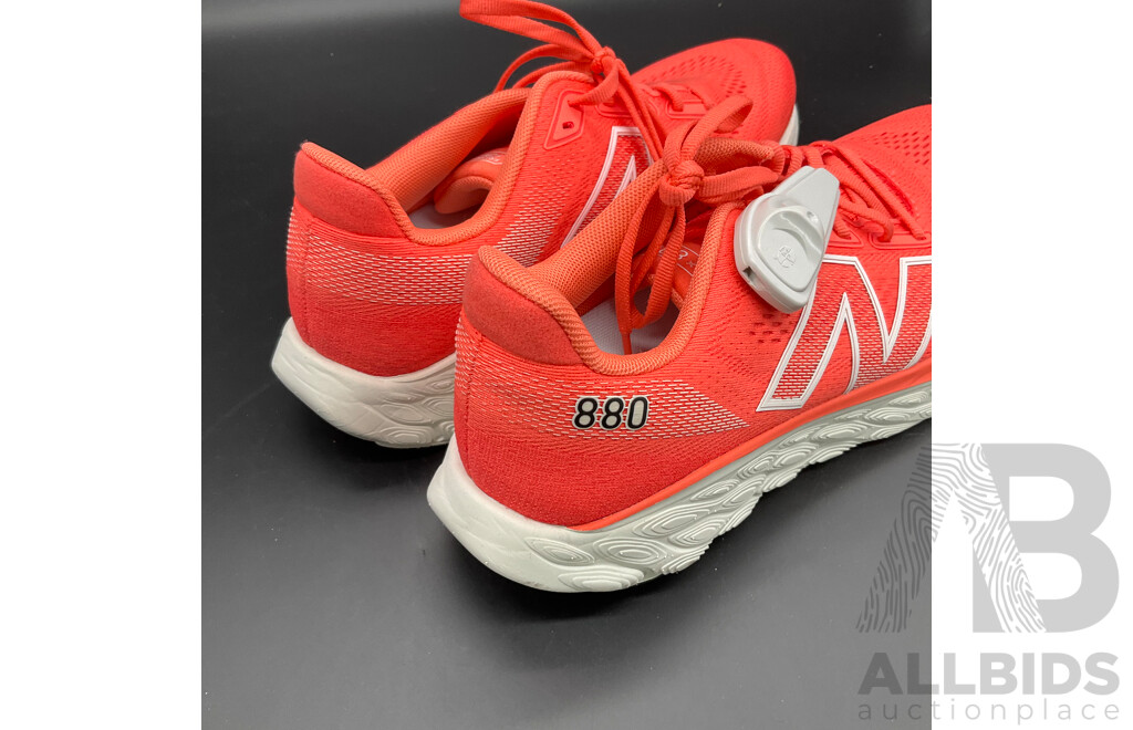 NW BALANCE Running Shoes ( Size 10 ), NIKE Cap