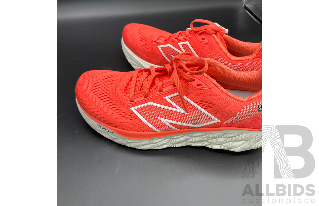 NW BALANCE Running Shoes ( Size 10 ), NIKE Cap