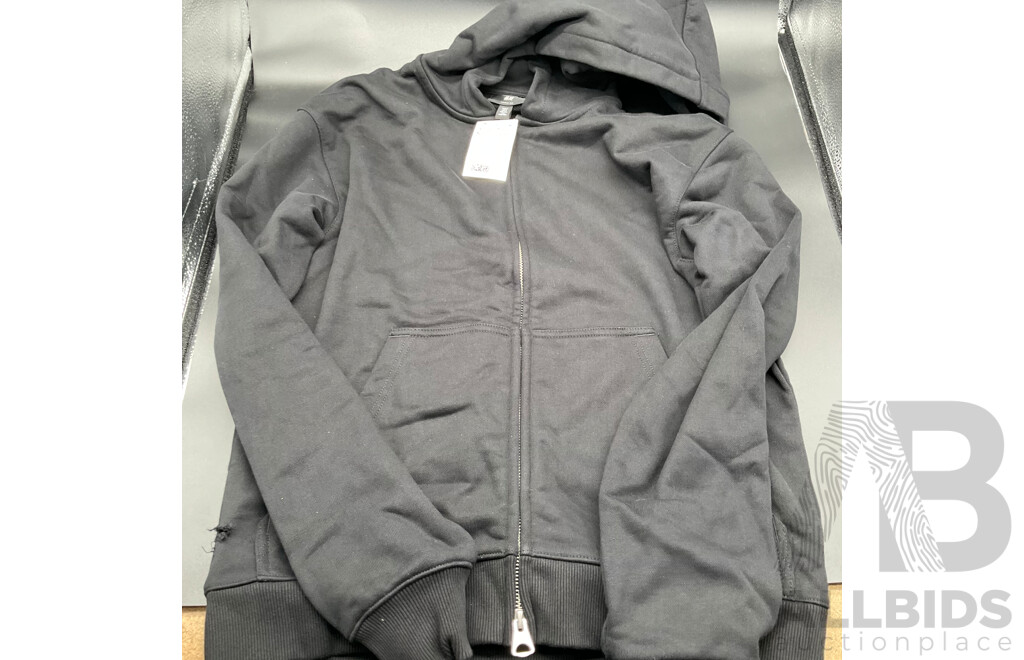 H&M Clothing (Mens Black Loose-fit Resort Shirt, Black Loose-fit Hooded Jacket & Loose Fit-zip-Through Hoodie Black/avenue Edition, Art. No. 1289806001) - LOT of 3