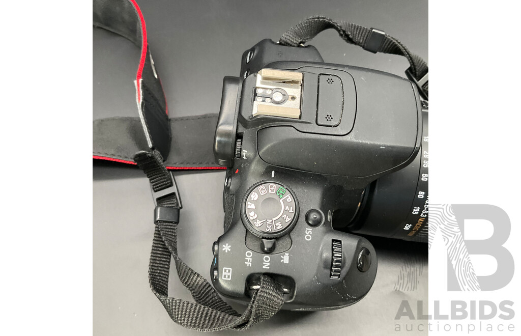 CANON EOS 700D DSLR Camera