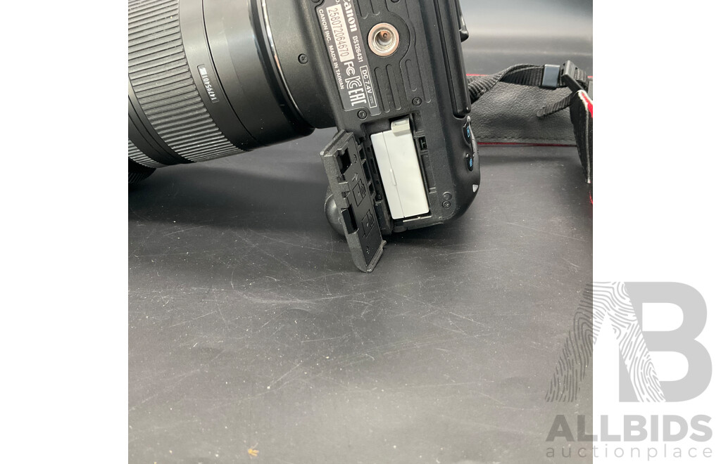 CANON EOS 700D DSLR Camera