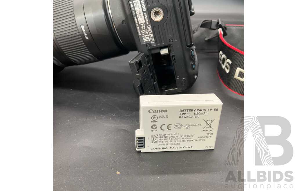 CANON EOS 700D DSLR Camera