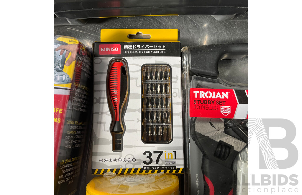 Assorted Items - CRAFTRIGHT 19 PCE Screwdriver Set, Portable Stove, Master Lock, Other - Lot of 6