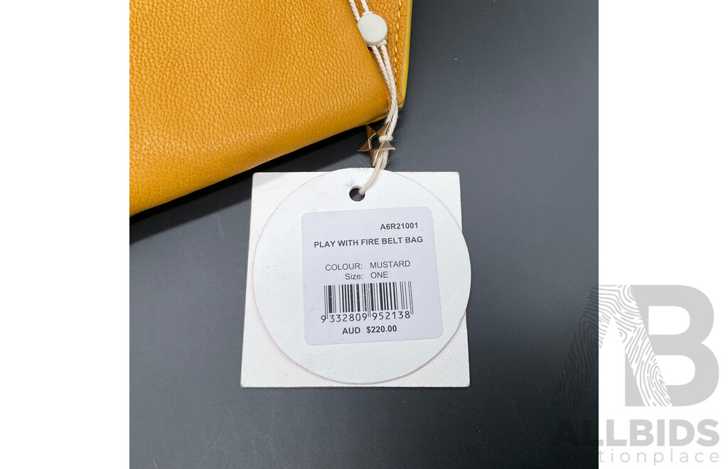 SASS & BIRD Belt Bag