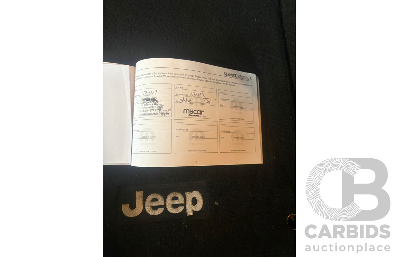 06/2015 Jeep Cherokee Limited (4x4) KL MY15 4D Wagon Red 3.2L