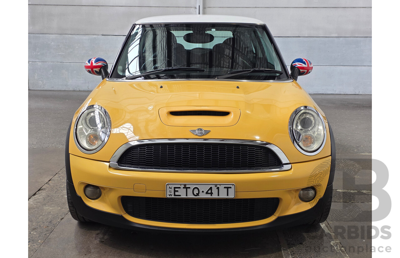 01/2008 Mini Cooper S R56 2d Hatchback Mellow Yellow 1.6L