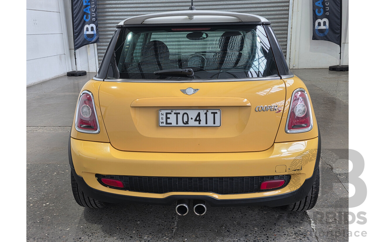 01/2008 Mini Cooper S R56 2d Hatchback Mellow Yellow 1.6L