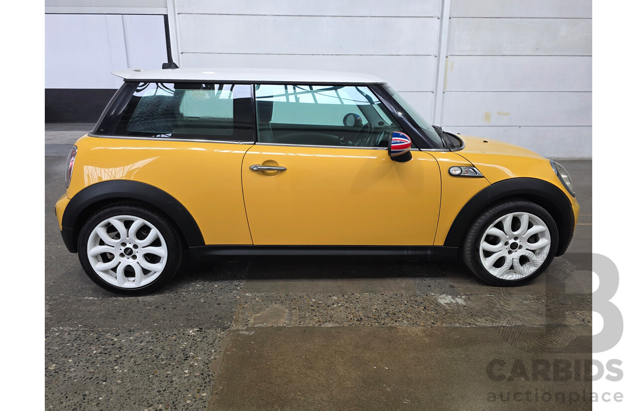 01/2008 Mini Cooper S R56 2d Hatchback Mellow Yellow 1.6L