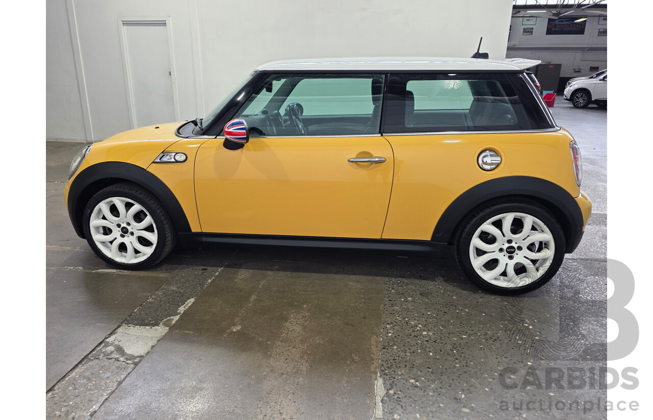 01/2008 Mini Cooper S R56 2d Hatchback Mellow Yellow 1.6L