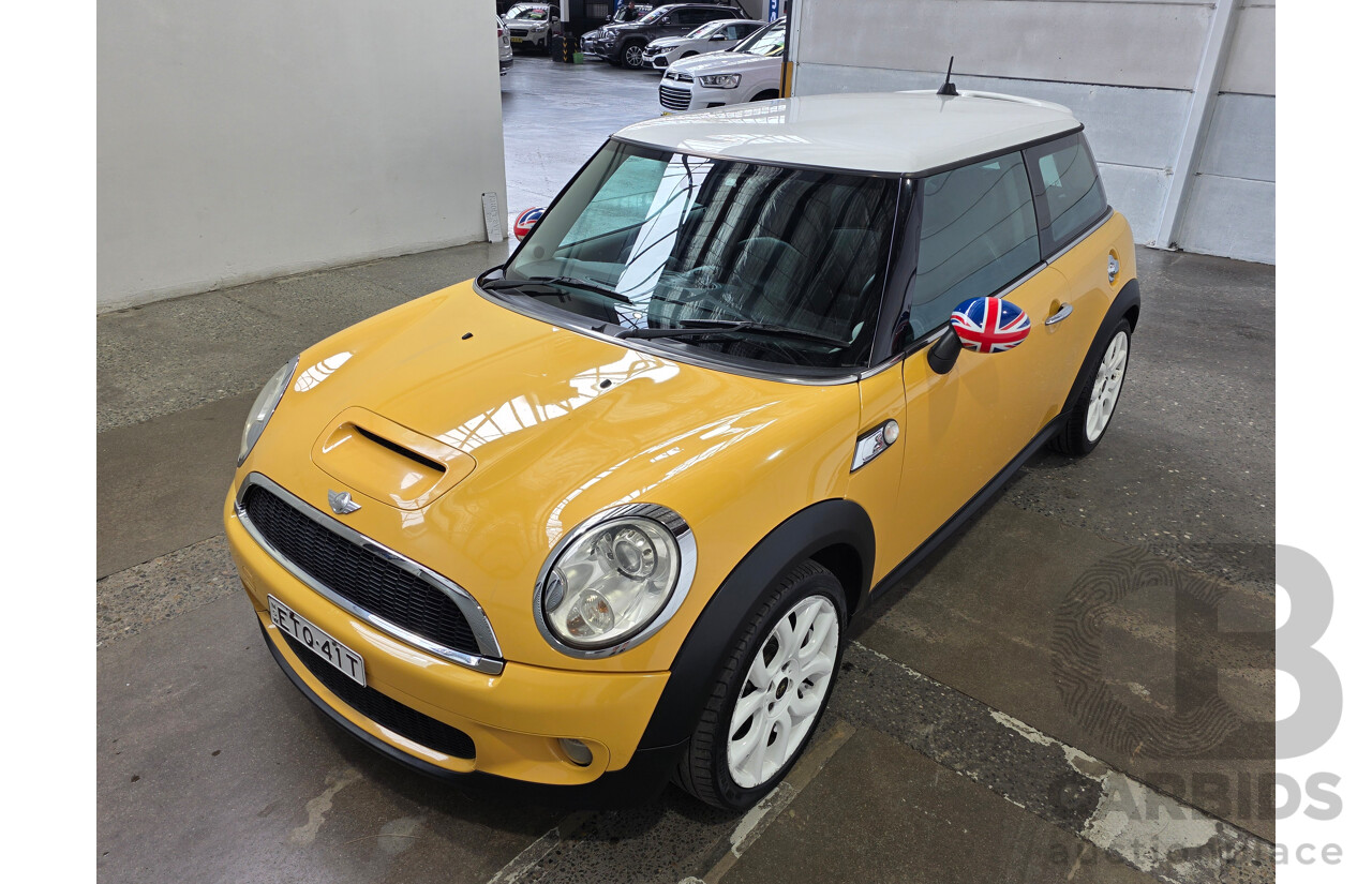 01/2008 Mini Cooper S R56 2d Hatchback Mellow Yellow 1.6L