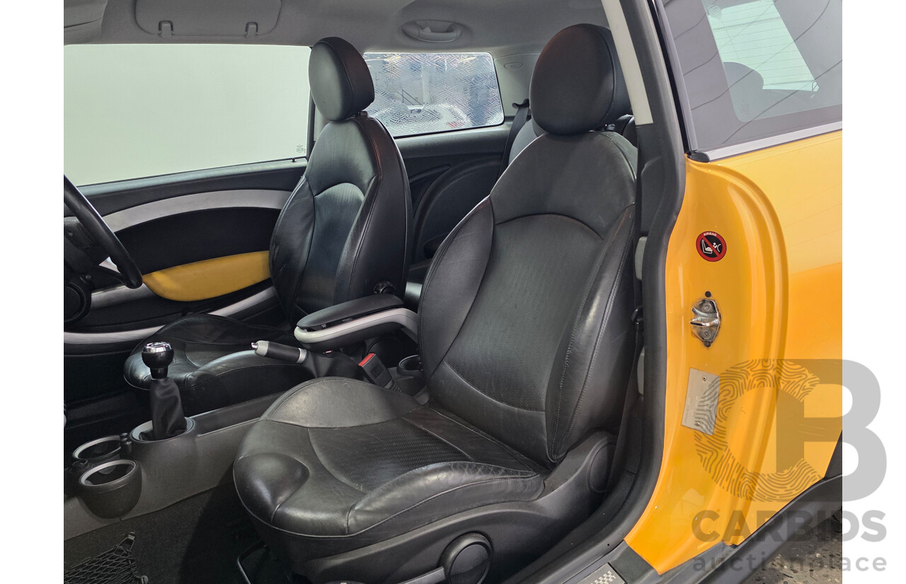 01/2008 Mini Cooper S R56 2d Hatchback Mellow Yellow 1.6L
