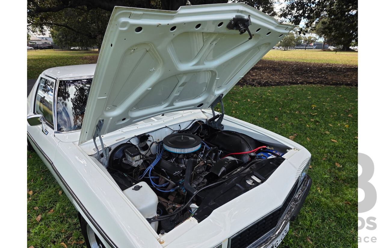 8/1981 Holden WB 2d Utility White V8 4.2L