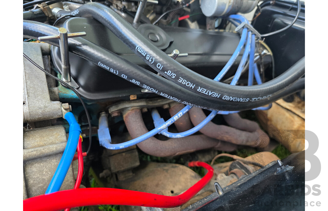 8/1981 Holden WB 2d Utility White V8 4.2L