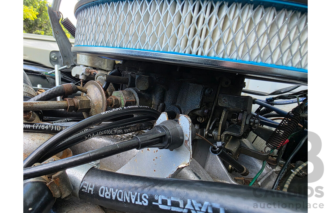 8/1981 Holden WB 2d Utility White V8 4.2L