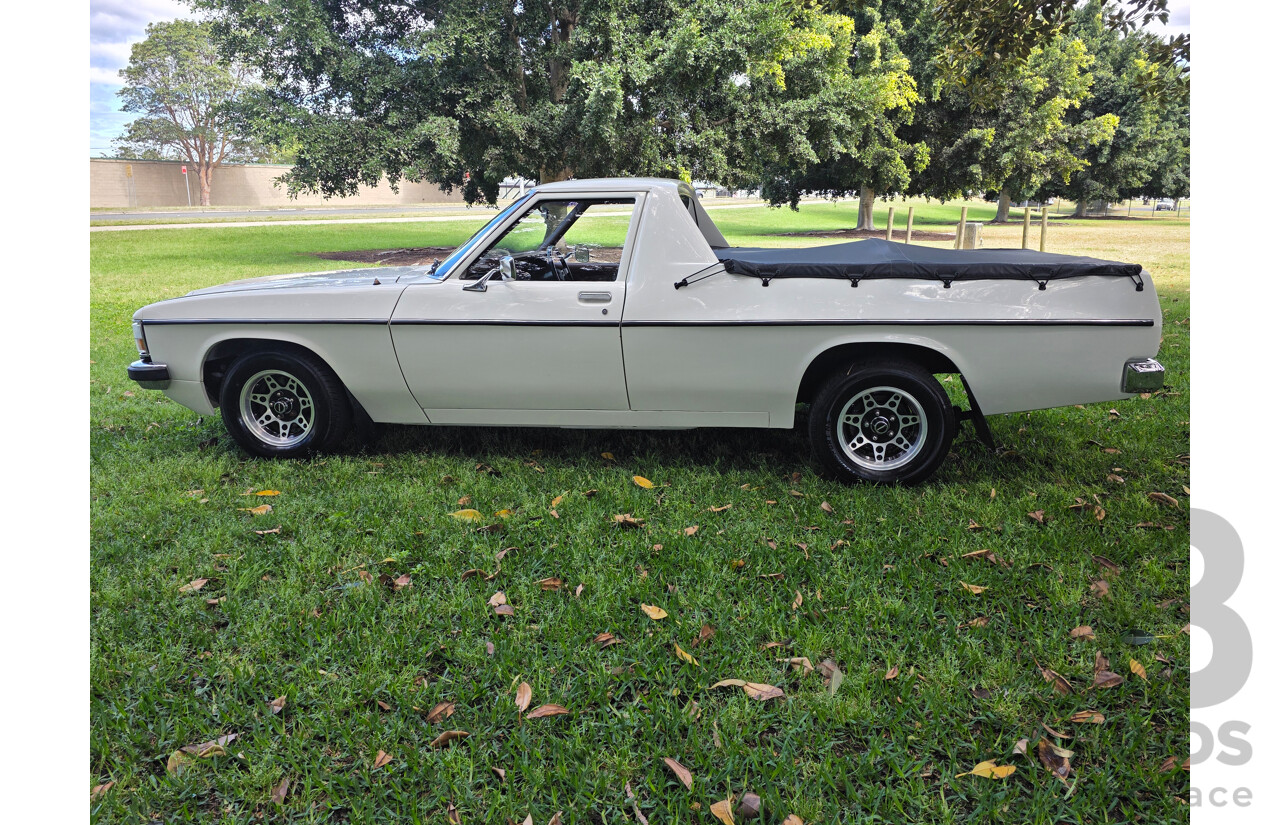 8/1981 Holden WB 2d Utility White V8 4.2L