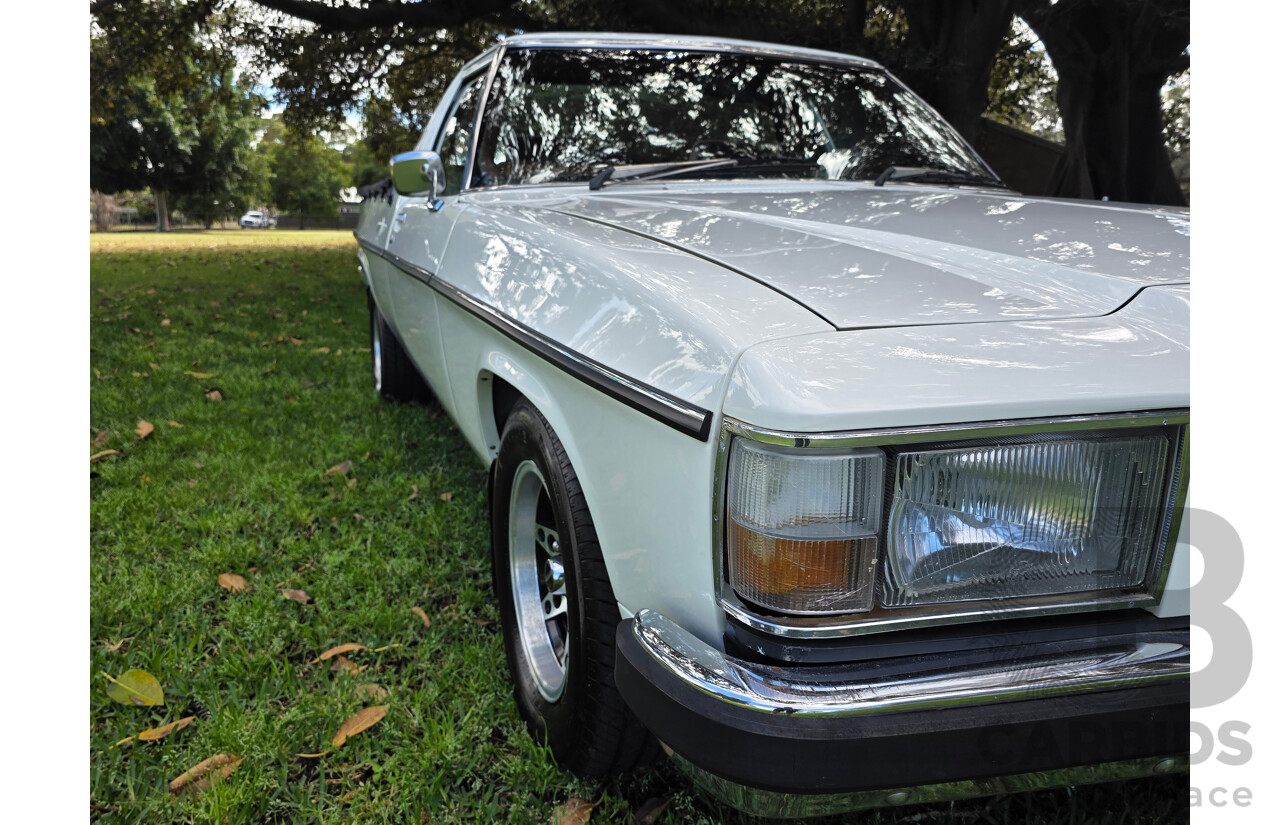 8/1981 Holden WB 2d Utility White V8 4.2L