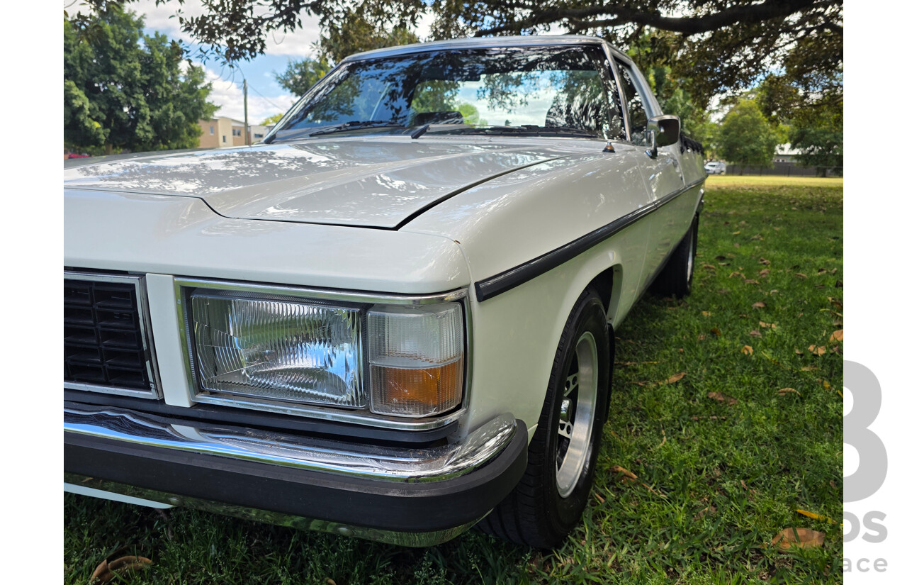 8/1981 Holden WB 2d Utility White V8 4.2L