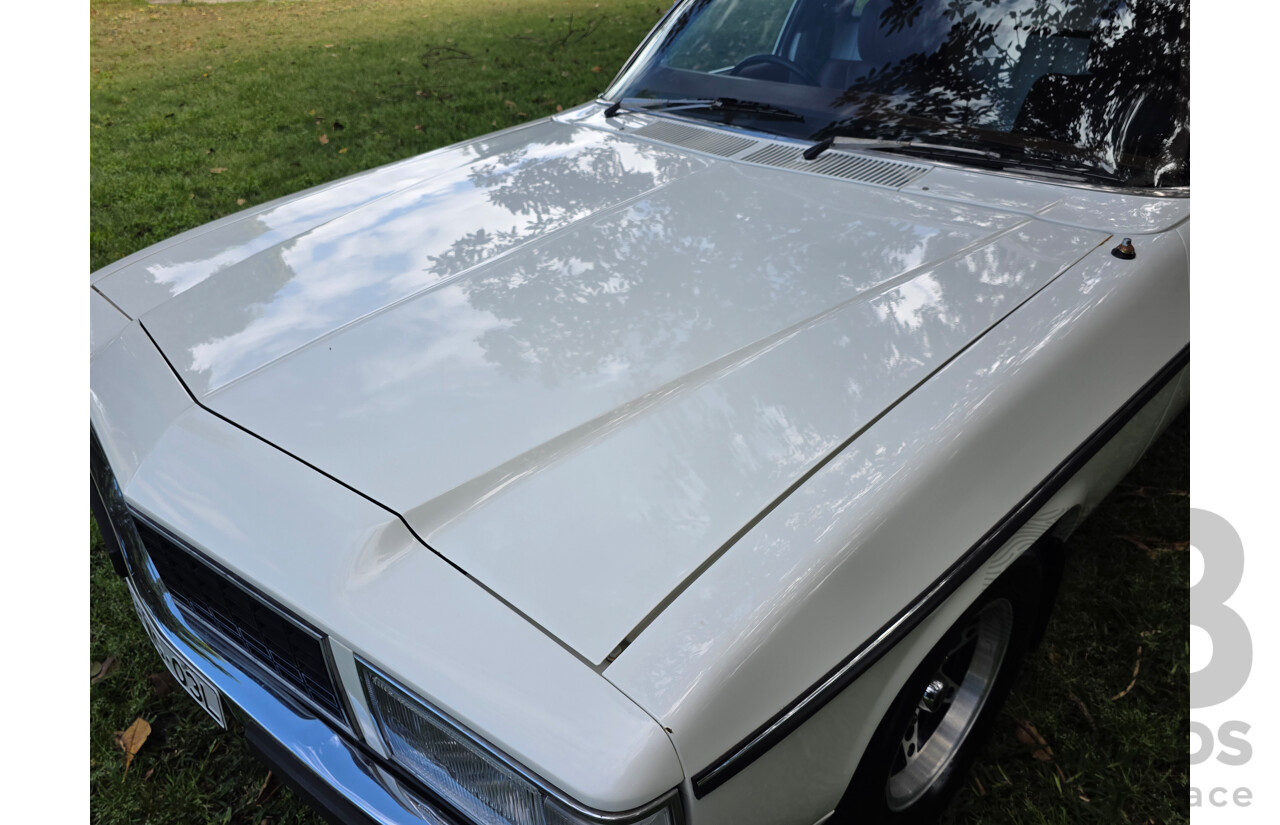 8/1981 Holden WB 2d Utility White V8 4.2L
