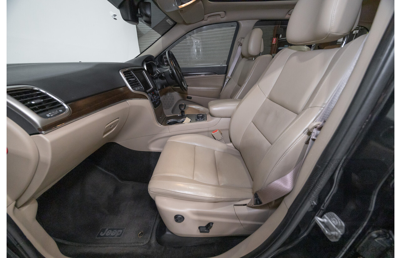 4/2015 Jeep Grand Cherokee Limited (4x4) WK MY15 4d Wagon Black Turbo Diesel V6 3.0L