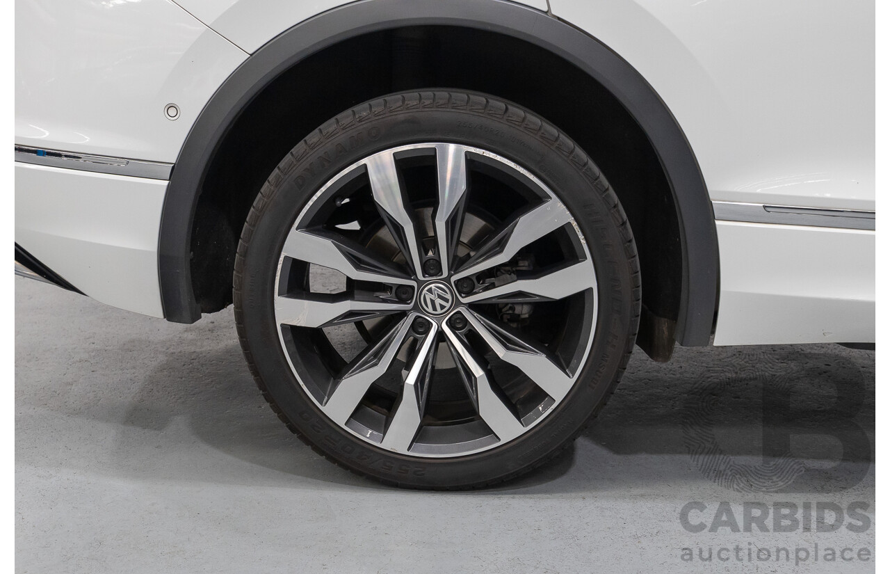 10/2019 Volkswagen Tiguan Allspace 162 TSI Highline (AWD) 5NA MY19.5 4d Wagon Pure White Turbo 2.0L - 7 Seater