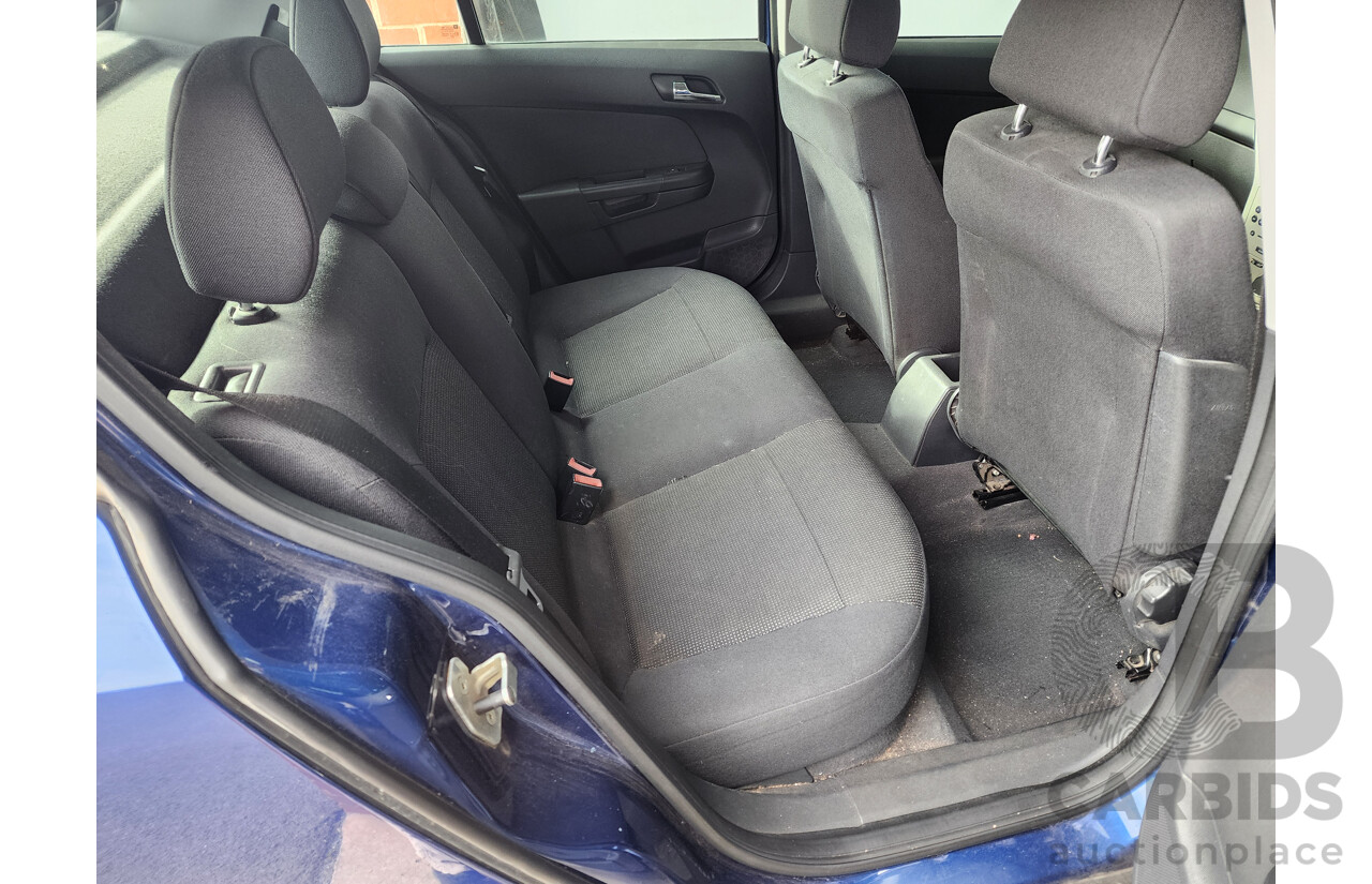 04/2007 Holden Astra CD AH MY07 5d Hatchback Blue 1.8L