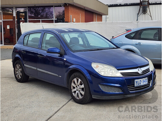 04/2007 Holden Astra CD AH MY07 5d Hatchback Blue 1.8L