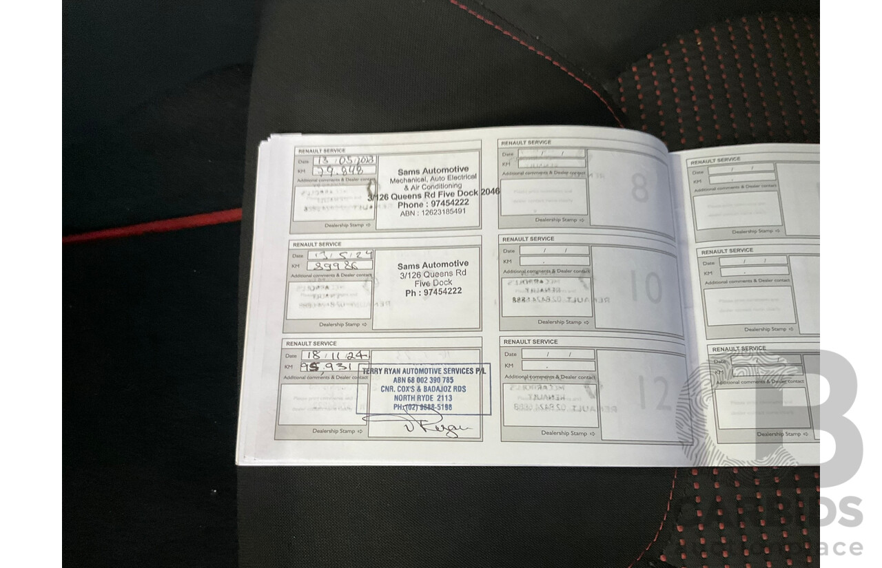 08/2015 Renault Clio R.S. 200 CUP X98 5d Hatchback Black 1.6L