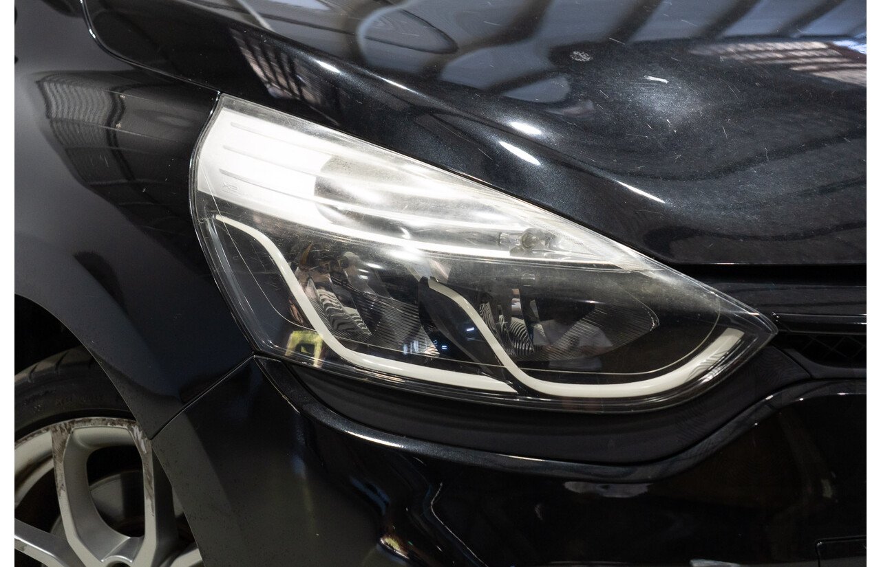 08/2015 Renault Clio R.S. 200 CUP X98 5d Hatchback Black 1.6L