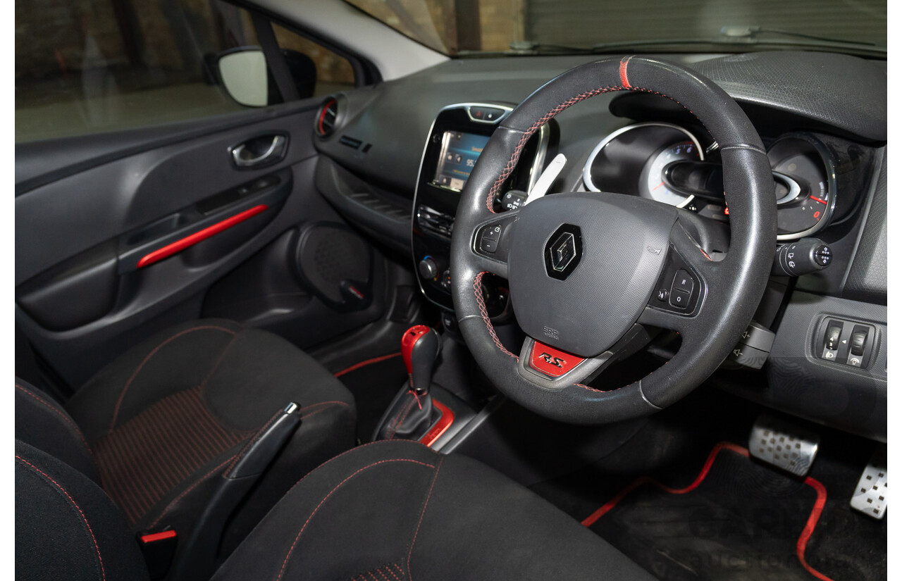 08/2015 Renault Clio R.S. 200 CUP X98 5d Hatchback Black 1.6L