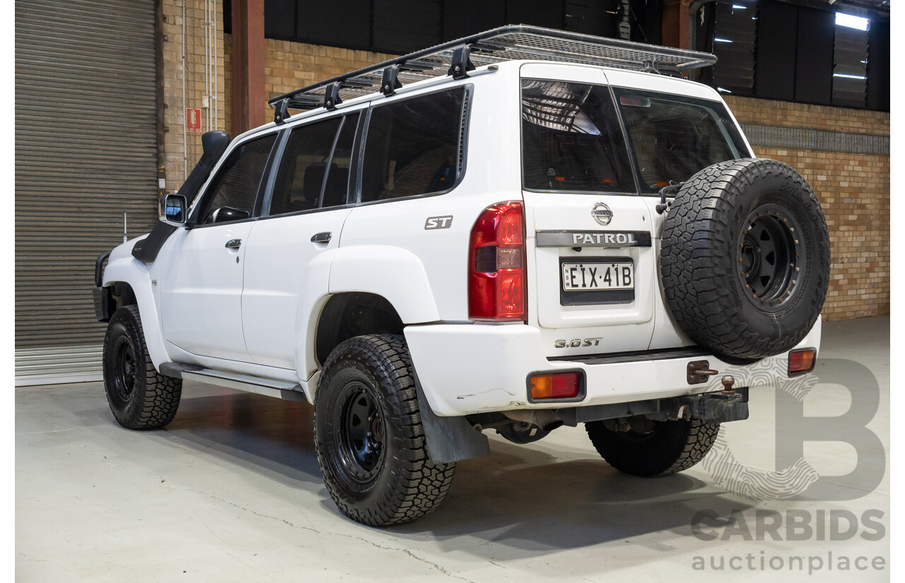 10/2015 Nissan Patrol ST (4x4) GU Series 9 4d Wagon White Turbo Diesel 3.0L