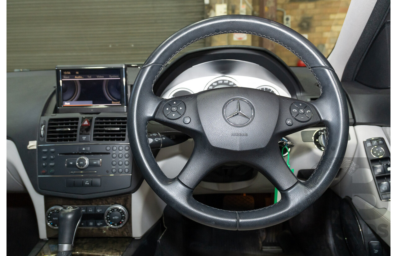 03/2009 Mercedes-Benz C200 Kompressor Classic W204 4D Sedan Black 1.8L