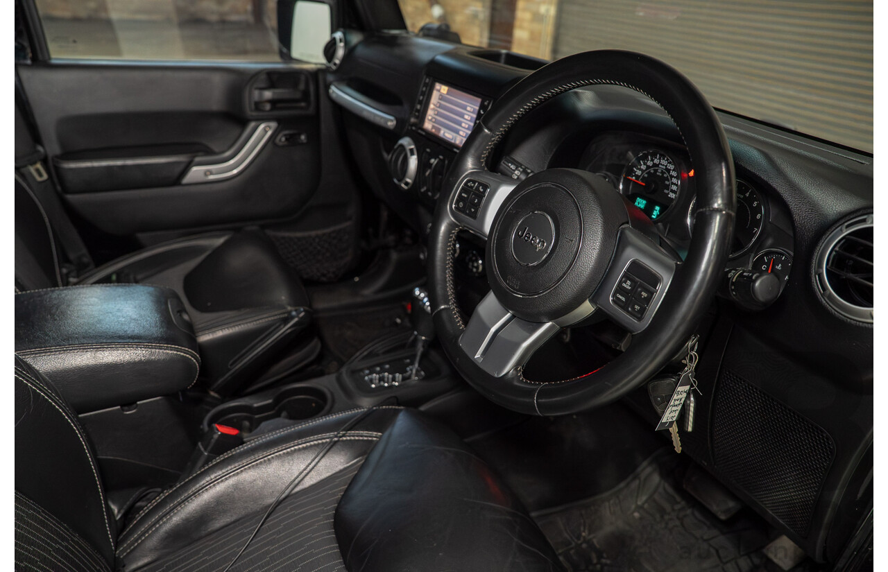 05/2015 Jeep Wrangler Unlimited Freedom IV (4x4) JK MY15 4d Hardtop Black V6 3.6L