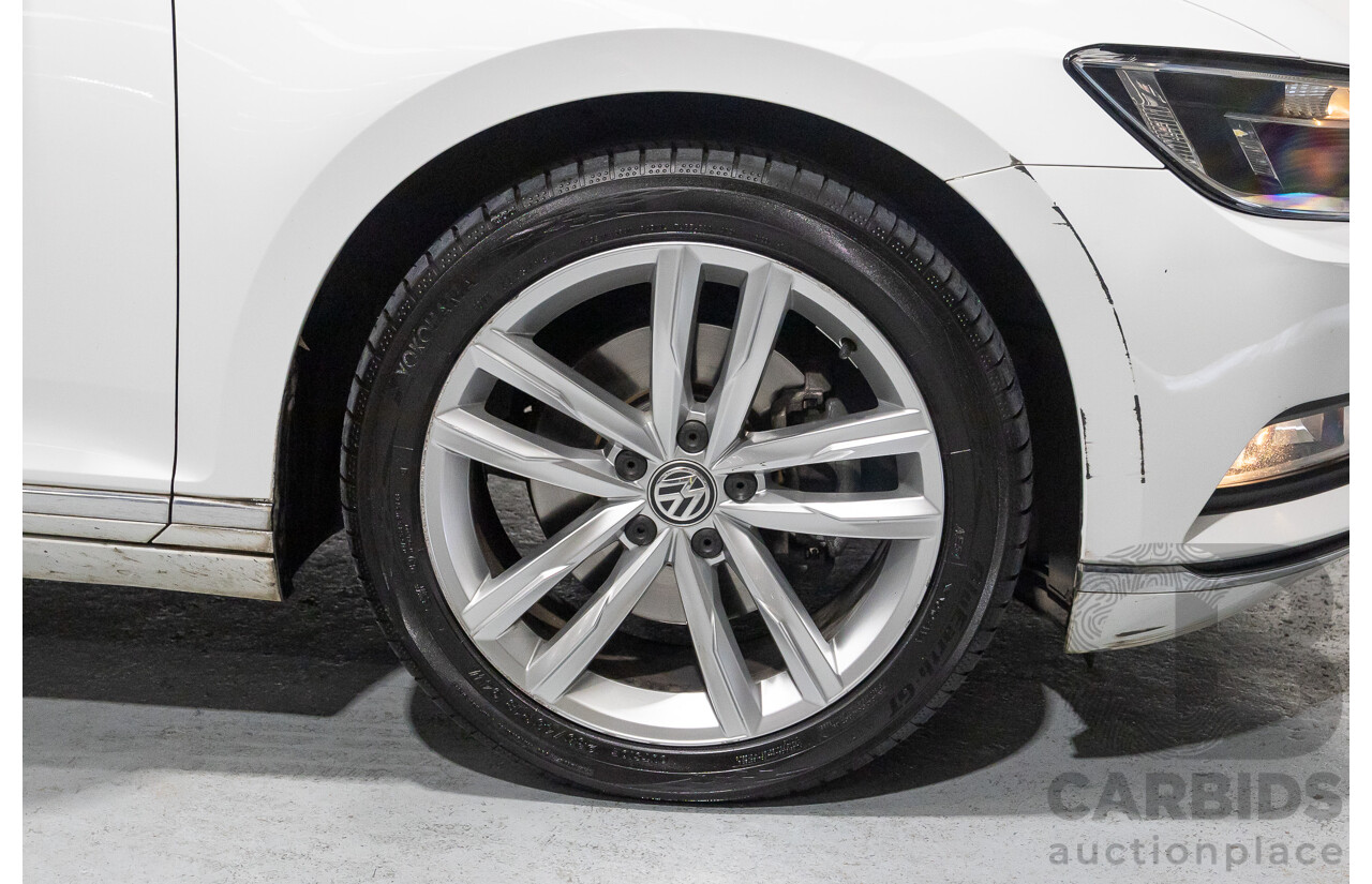 01/2016 Volkswagen Passat 140 TDI Highline 3C MY16 4D Wagon Pure White Turbo Diesel 2.0L