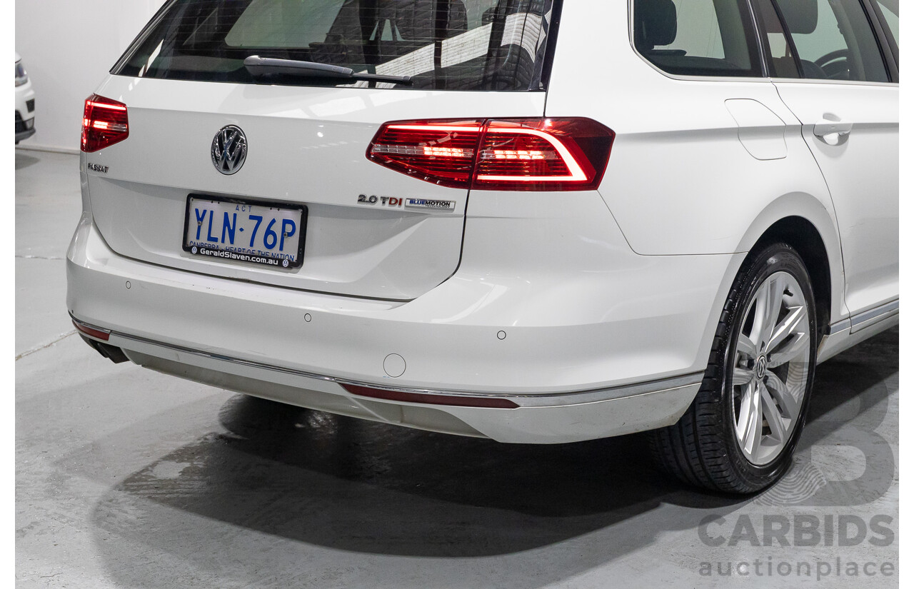 01/2016 Volkswagen Passat 140 TDI Highline 3C MY16 4D Wagon Pure White Turbo Diesel 2.0L