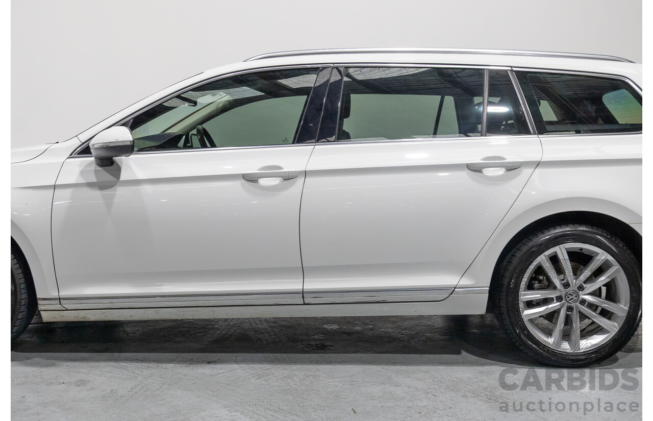 01/2016 Volkswagen Passat 140 TDI Highline 3C MY16 4D Wagon Pure White Turbo Diesel 2.0L