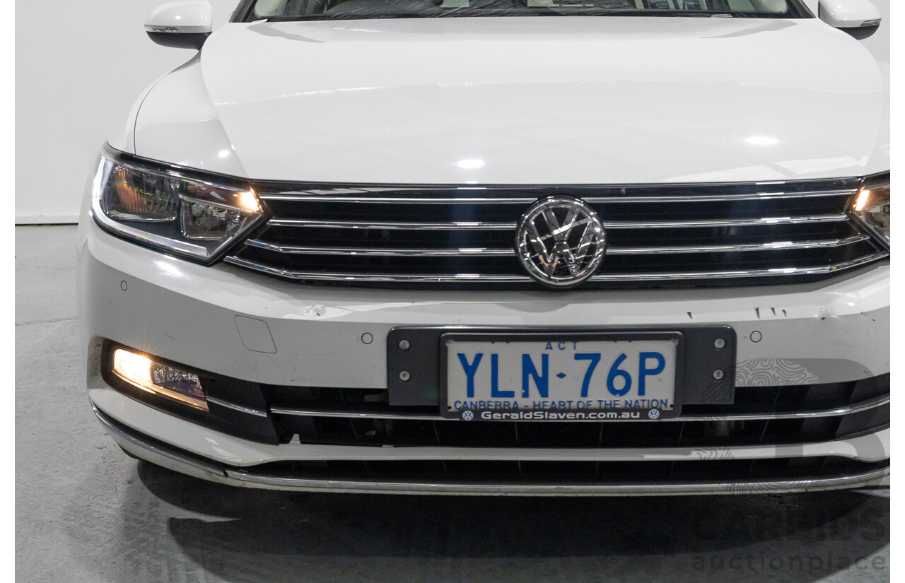 01/2016 Volkswagen Passat 140 TDI Highline 3C MY16 4D Wagon Pure White Turbo Diesel 2.0L
