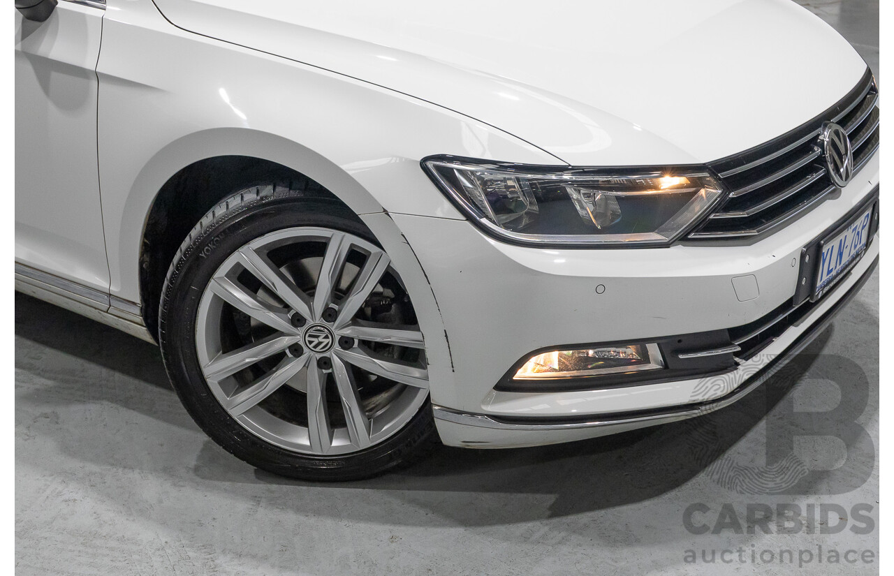 01/2016 Volkswagen Passat 140 TDI Highline 3C MY16 4D Wagon Pure White Turbo Diesel 2.0L