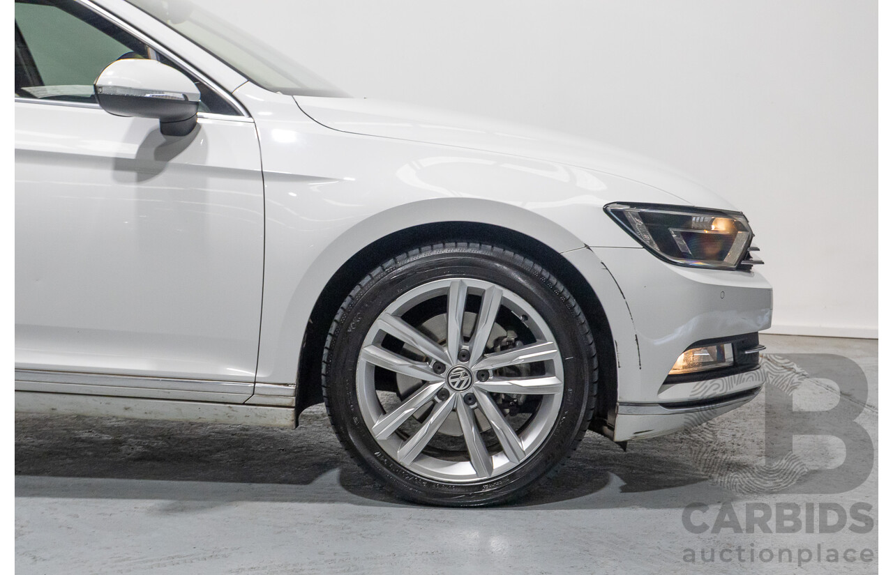 01/2016 Volkswagen Passat 140 TDI Highline 3C MY16 4D Wagon Pure White Turbo Diesel 2.0L