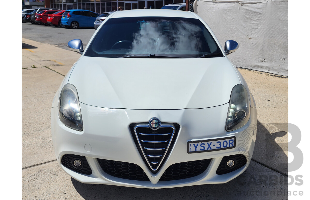 11/2012 Alfa Romeo Giulietta 2.0 Jtd-M 5d Hatchback White 2.0L